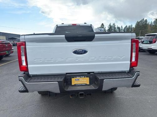 OXFORD WHITE 2023 Ford F-350 XLT