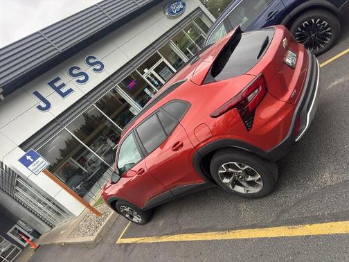 Cayenne Orange Metallic 2024 Chevrolet Trax LT