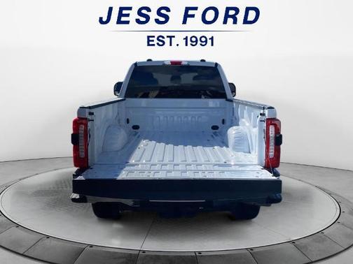 2025 Ford F-350 LARIAT SUPER DUTY