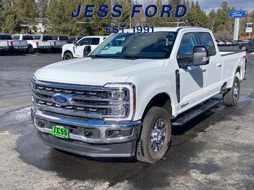 2025 Ford F-350 LARIAT SUPER DUTY