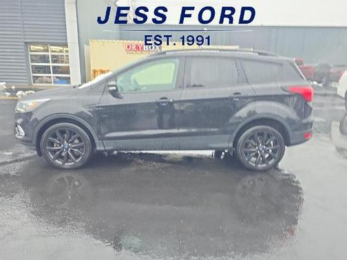 2019 Ford Escape TITANIUM