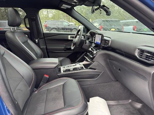 ATLAS BLUE 2023 Ford Explorer ST-LINE