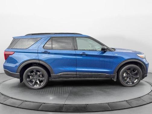 ATLAS BLUE 2023 Ford Explorer ST-LINE