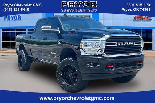 Diamond Black Crystal Pearlcoat 2021 RAM 2500 Big Horn Crew Cab 4x4 6'4' Box