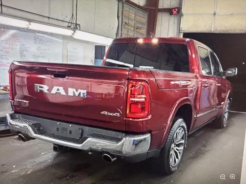 2025 RAM 1500 Limited