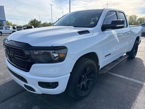 Bright White Clearcoat 2021 RAM 1500 Big Horn/Lone Star