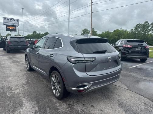 2022 Buick Envision FWD Avenir