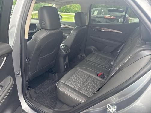 2022 Buick Envision FWD Avenir