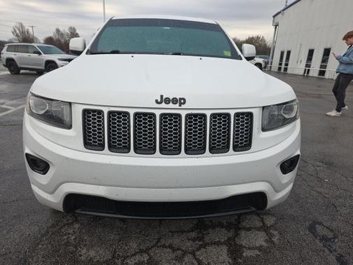 2015 Jeep Grand Cherokee Altitude