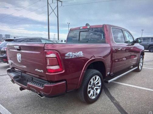 Delmonico Red Pearlcoat 2022 RAM 1500 Longhorn
