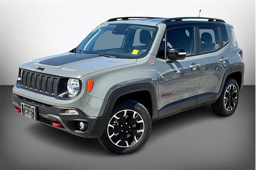 2023 Jeep Renegade Trailhawk