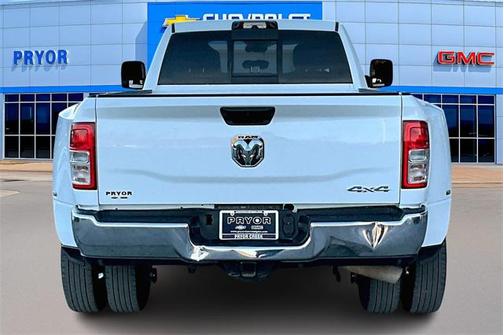 2024 RAM 3500 Tradesman Crew Cab 4x4 8' Box