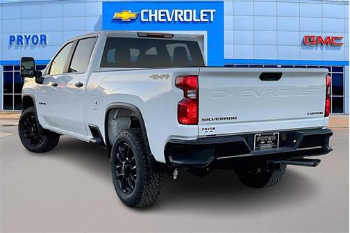 2026 Chevrolet Silverado 2500 Custom