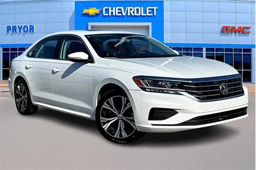 2022 Volkswagen Passat 2.0T SE