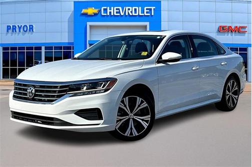 2022 Volkswagen Passat 2.0T SE