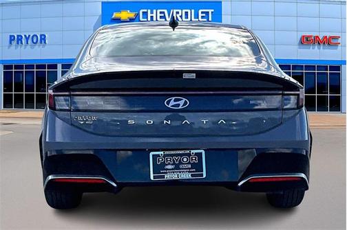 2025 Hyundai SONATA SEL