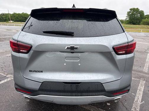 Sterling Gray Metallic 2026 Chevrolet Blazer 2LT