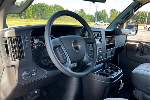 2025 GMC Savana 2500 RWD 3500 Extended Wheelbase Work Van