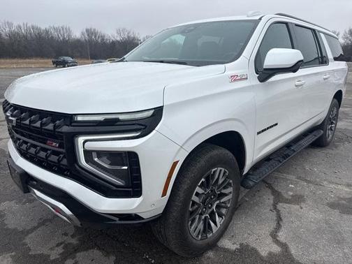 2025 Chevrolet Suburban 4WD Z71