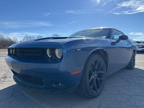 2021 Dodge Challenger SXT
