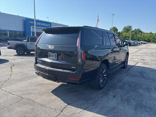 2023 Cadillac Escalade ESV Sport