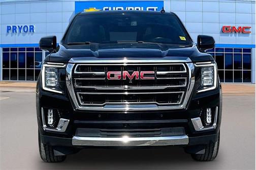 2022 GMC Yukon XL SLT