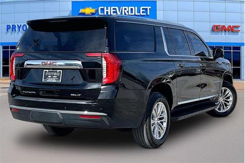 2022 GMC Yukon XL SLT
