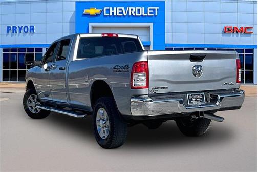 2023 RAM 2500 Big Horn Crew Cab 4x4 8' Box