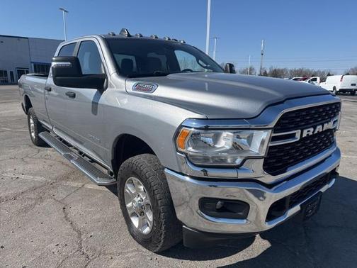 2023 RAM 2500 Big Horn Crew Cab 4x4 8' Box
