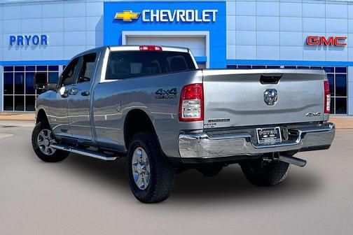 2023 RAM 2500 Big Horn Crew Cab 4x4 8' Box