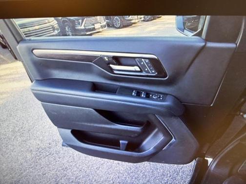 2025 Chevrolet Tahoe 4WD Z71