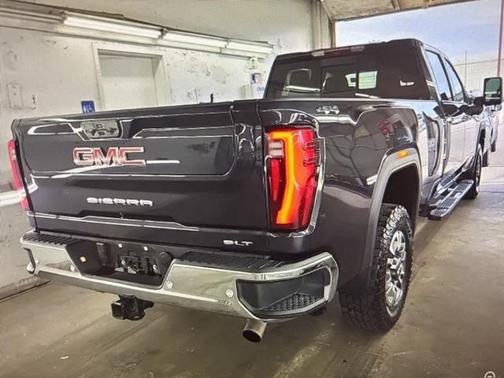 2024 GMC Sierra 2500 SLT