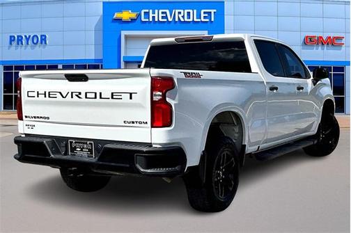 2022 Chevrolet Silverado 1500 Custom Trail Boss