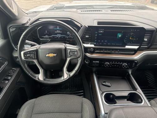 2024 Chevrolet Silverado 3500 LT