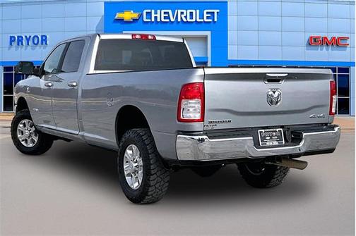 2021 RAM 2500 Big Horn Crew Cab 4x4 8' Box