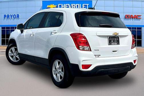 Summit White 2019 Chevrolet Trax LS