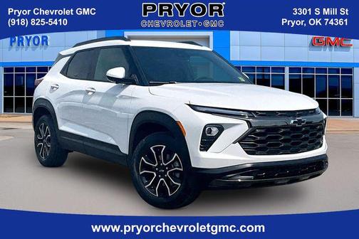 Iridescent Pearl Tricoat 2026 Chevrolet Trailblazer ACTIV