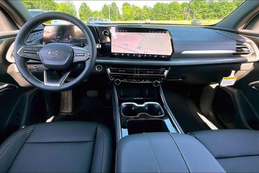 Sterling Gray Metallic 2026 Chevrolet Traverse LT