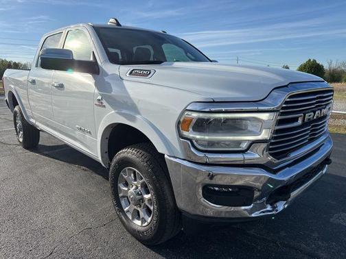 2022 RAM 2500 Laramie Crew Cab 4x4 6'4' Box