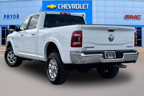 Bright White Clearcoat 2022 RAM 2500 Laramie Crew Cab 4x4 6'4' Box