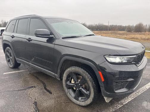 2023 Jeep Grand Cherokee Altitude