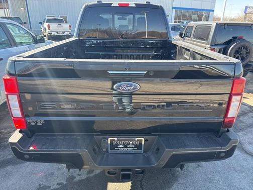 2022 Ford F-350 Lariat