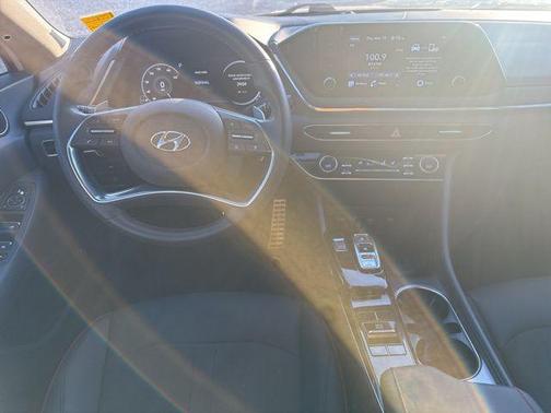 2020 Hyundai SONATA SEL Plus