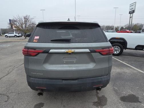 2023 Chevrolet Traverse LS