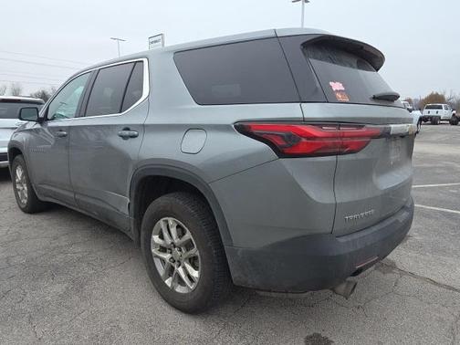 2023 Chevrolet Traverse LS