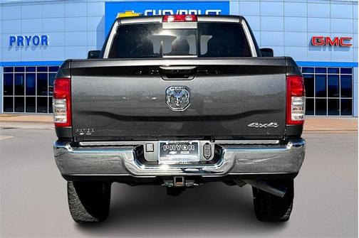 2024 RAM 2500 Tradesman Crew Cab 4x4 6'4' Box