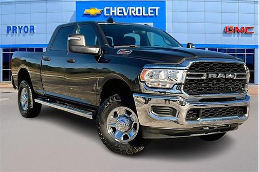 2024 RAM 2500 Tradesman Crew Cab 4x4 6'4' Box