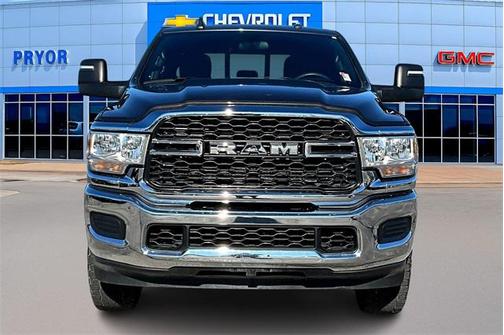 2024 RAM 2500 Tradesman Crew Cab 4x4 6'4' Box