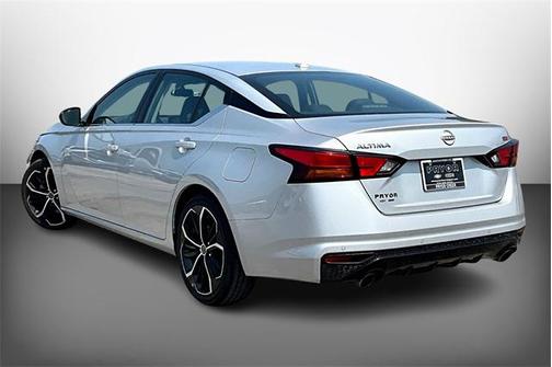 2023 Nissan Altima SR FWD