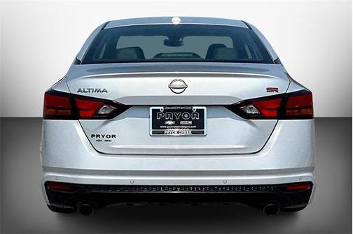 2023 Nissan Altima SR FWD